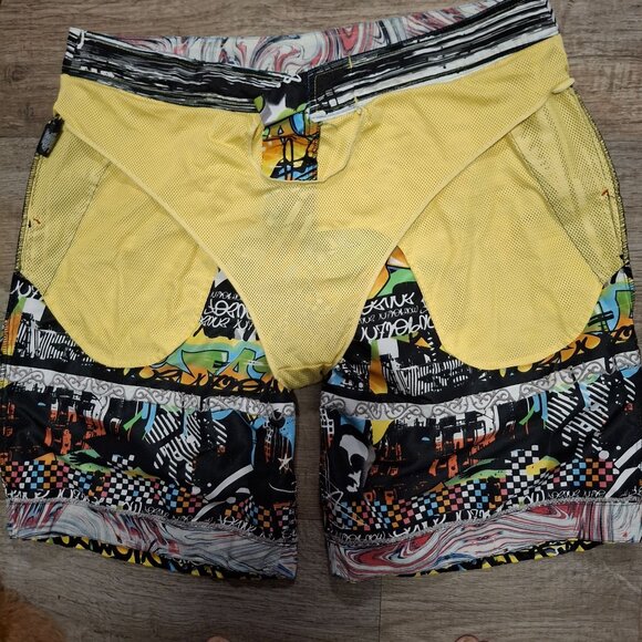 Robert Graham Mens 40 Graffiti Print Swim Trunks Lined Pockets Multi-Colored - Picture 5 of 6